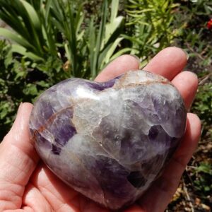 Chevron Amethyst Puffed Heart with White