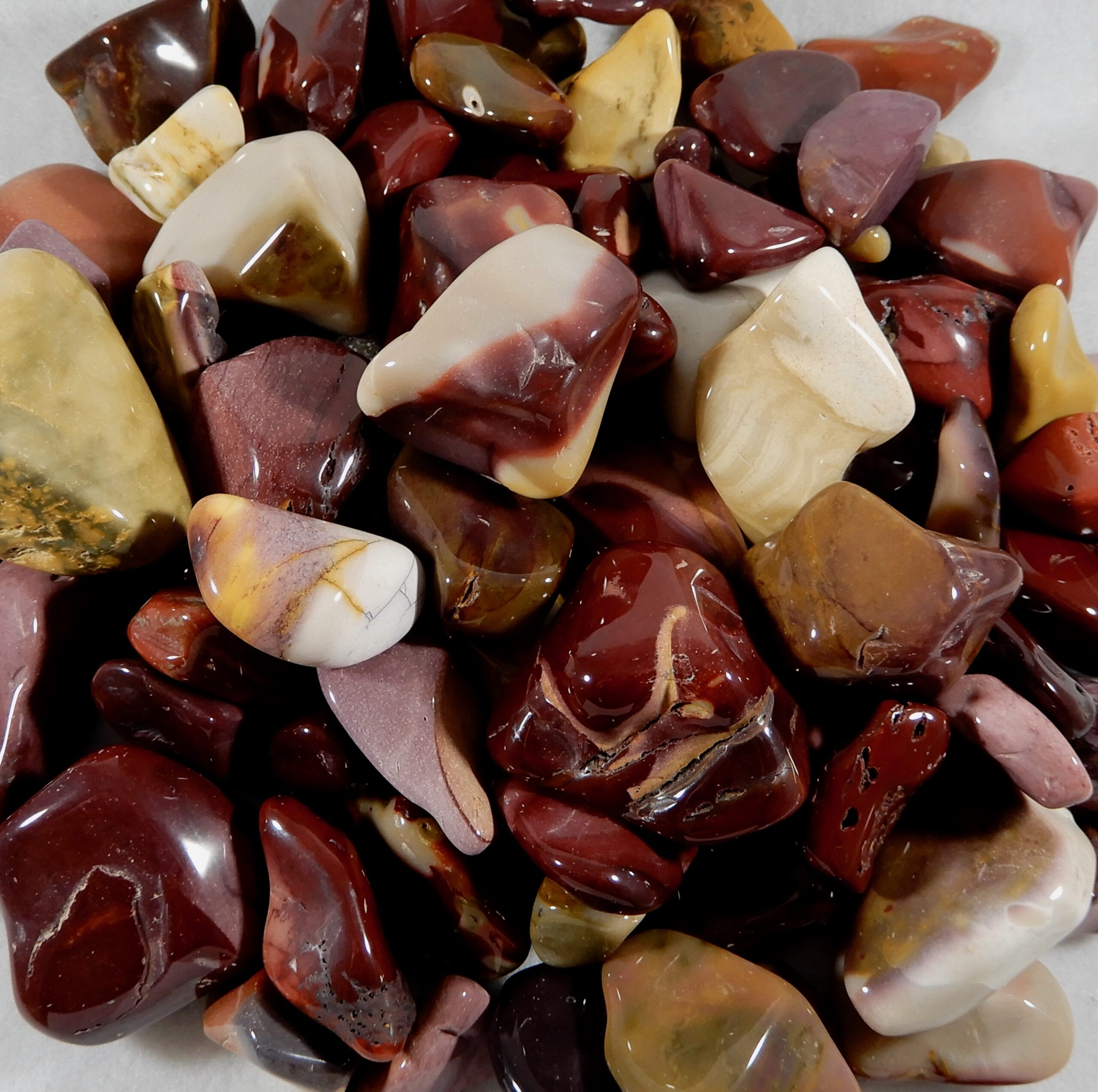 Mookaite Jasper Tumbled Stone | Protects + Opens the Mind + Detoxifies