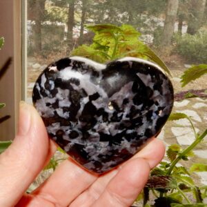 Mystic Merlinite Flat Puffed Heart