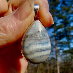 Blue Scheelite Tear Pend3