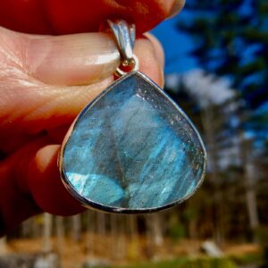 Labradorite Tear Pend