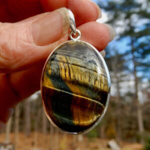 Tiger Eye Wide Oval Pend