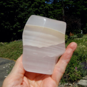 Mangano Calcite Striped