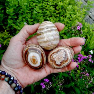 Aragonite Eggs