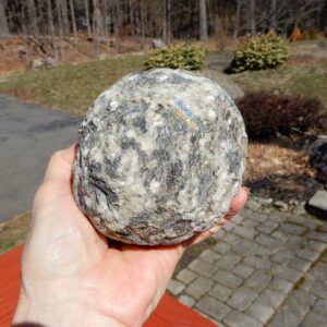 Raw Labradorite2